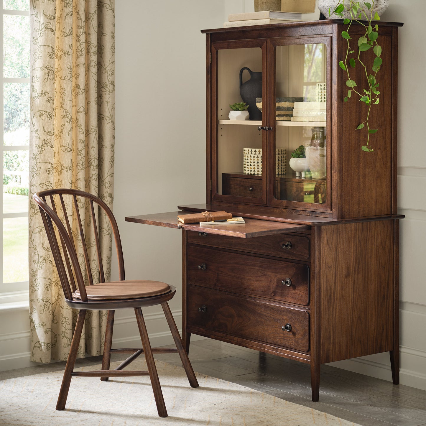 Hudson Valley Two-Door Hutch