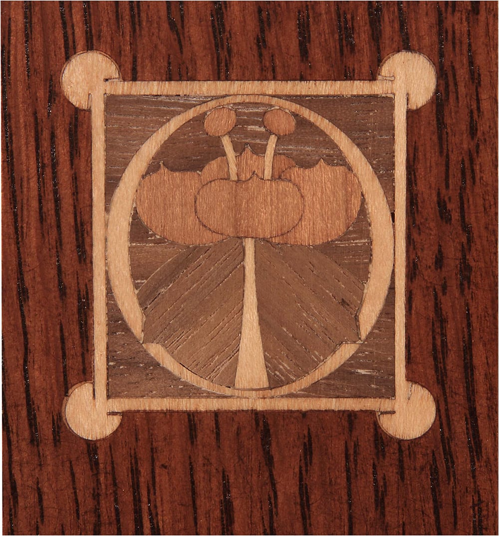 Harvey Ellis Deck - Stickley Brand